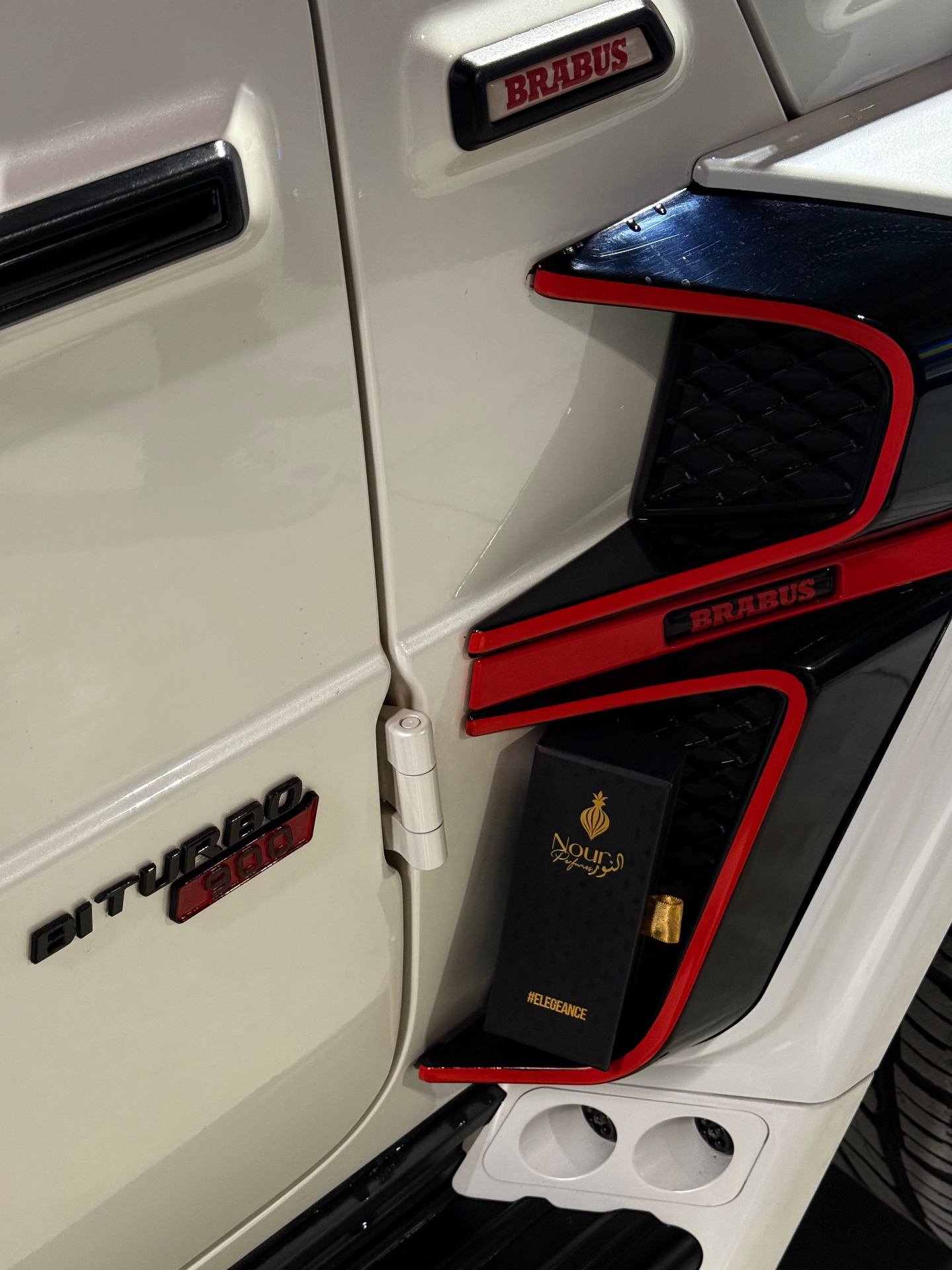Nour Perfumes · Brabus detail